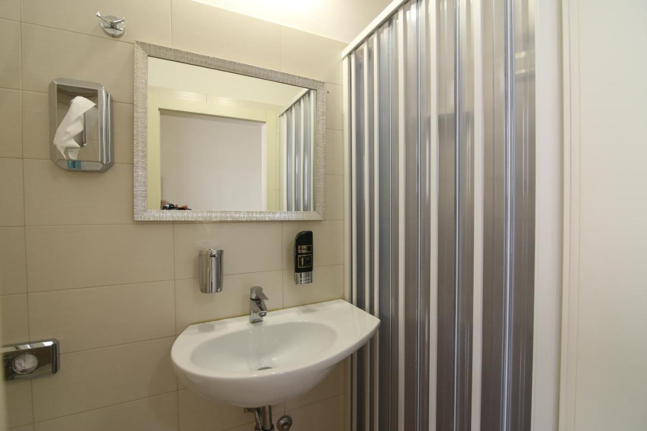 Hotel Soave Rimini Exterior foto